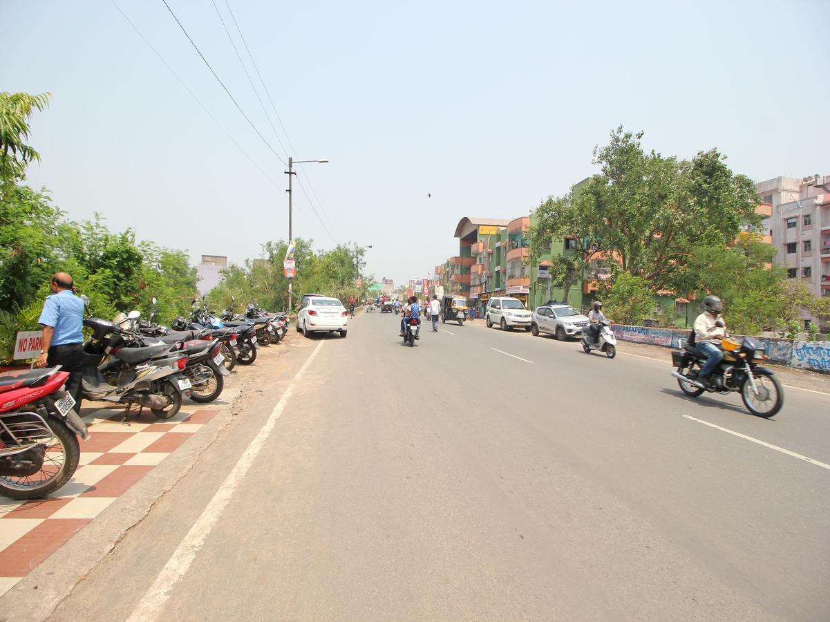 Oyo 3477 Misti Inn Jamshedpur Esterno foto